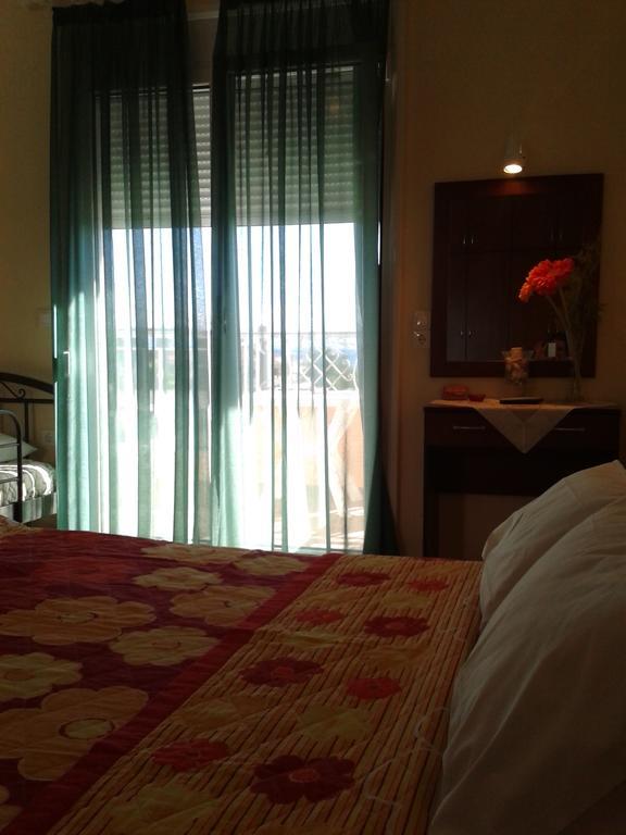 Apartamento Golden Sun Rovies Habitación foto